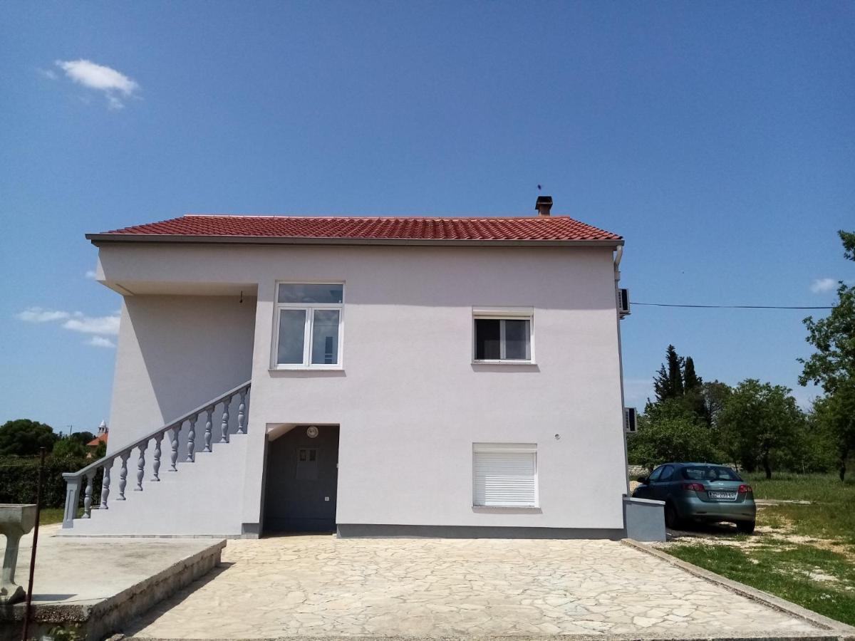 Luka Apartment Galovac  Ngoại thất bức ảnh